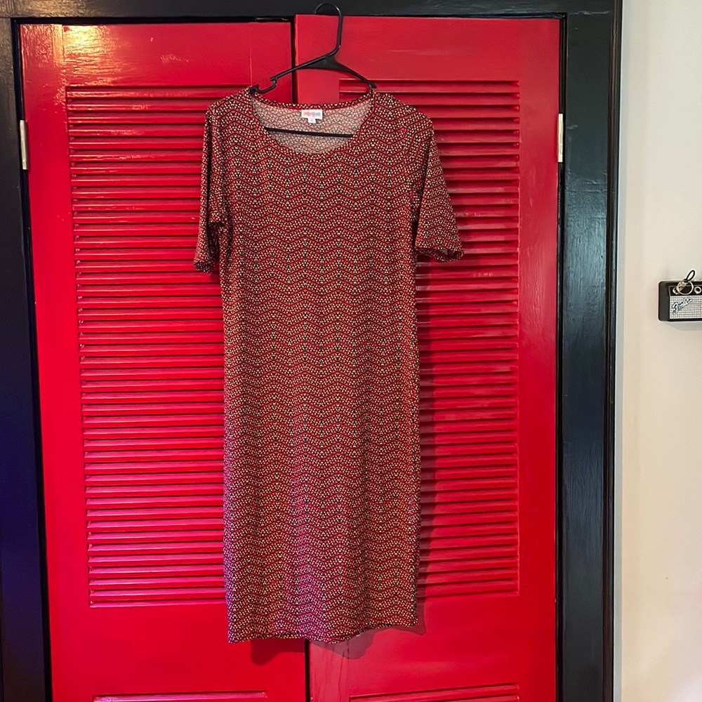 LulaRoe body on dress red triangles S small SM